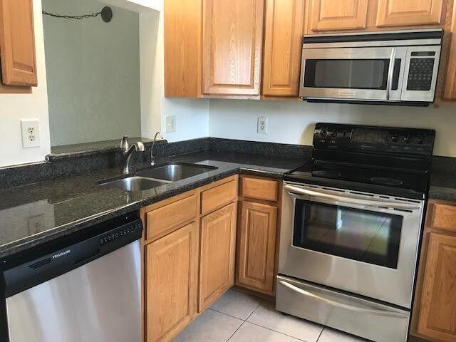 21950 Soundview Terrace in Boca Raton, FL - Building Photo - Building Photo