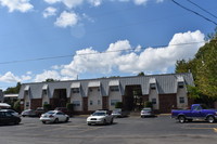 Ruby on the Creek Apartments in Fayetteville, AR - Foto de edificio - Building Photo