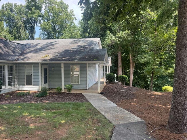 property at 616 Balfour Rd