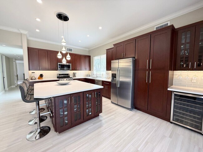 76990 Lark Dr in Indian Wells, CA - Building Photo - Building Photo