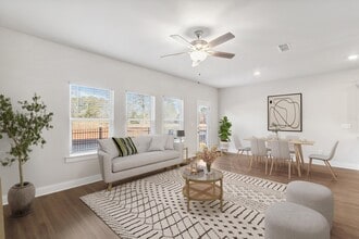 Poplar Row in Hoschton, GA - Building Photo - Building Photo