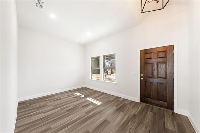 502 Second St in Venus, TX - Building Photo - Building Photo