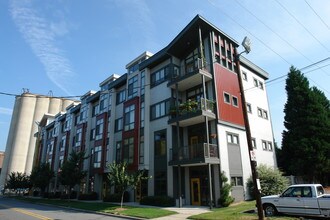 Silo Urban Lofts in Charlotte, NC - Building Photo - Building Photo