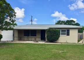 11152 108th Ln in Largo, FL - Building Photo