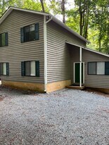 1521 Partridgeberry Rd, Unit A in Chapel Hill, NC - Building Photo