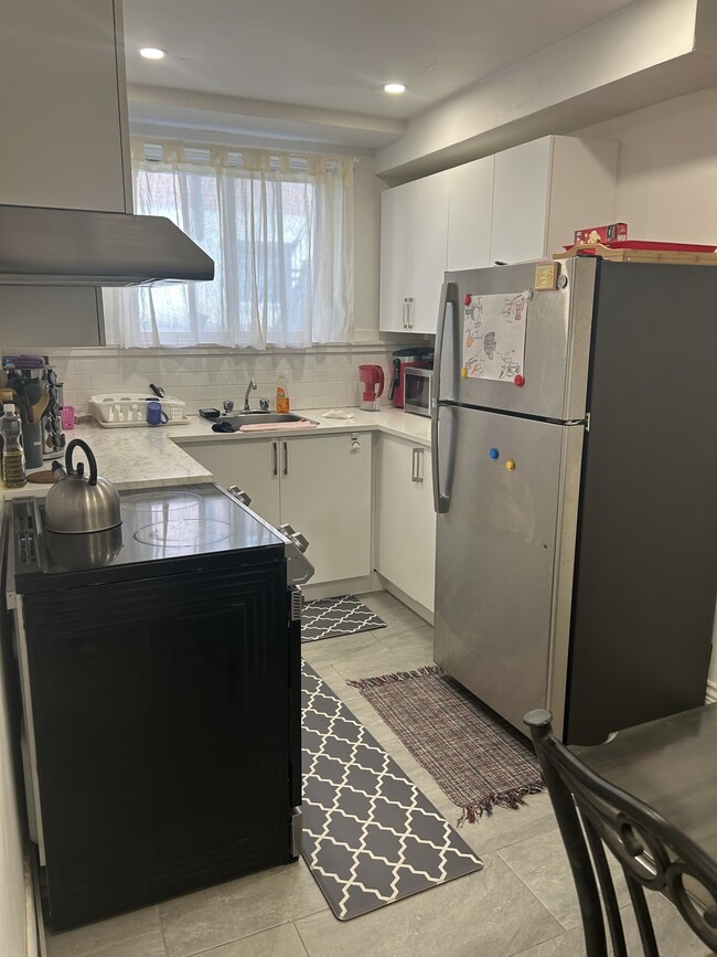 property at 4860 Plamondon Ave