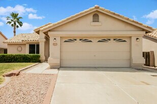 6351 E Regina St in Mesa, AZ - Building Photo