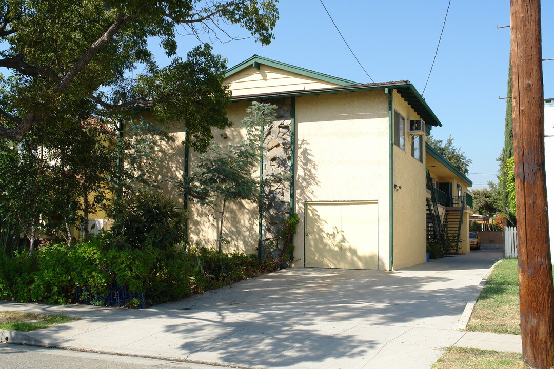 1415 Stanley Ave in Glendale, CA - Building Photo