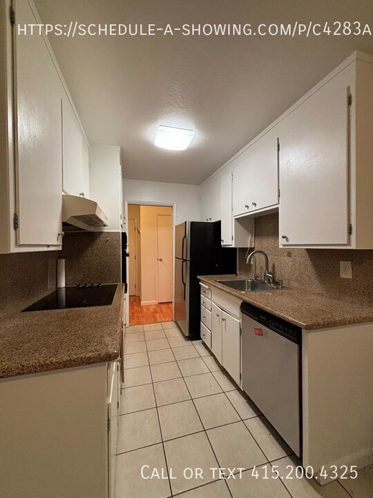 94 Bayo Vista Ave in Oakland, CA - Building Photo