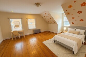 21 Highland St, Unit 2 in Boston, MA - Building Photo - Building Photo