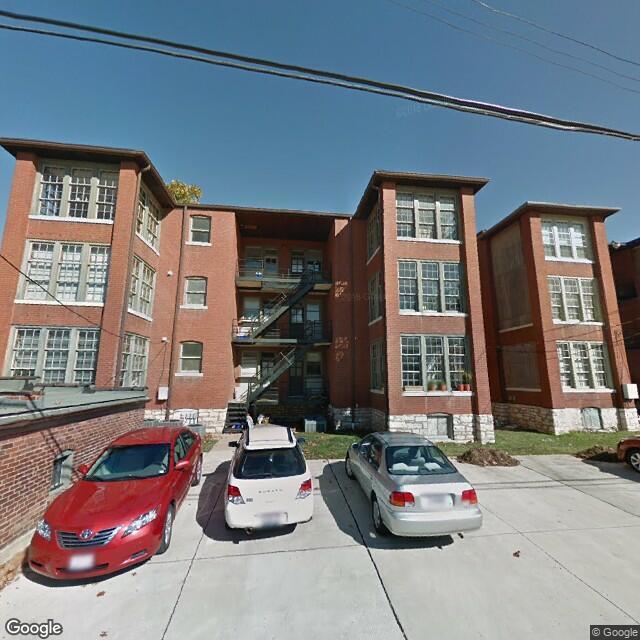 5798 Pershing Ave