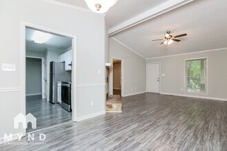 4225 Labrador Dr in Raleigh, NC - Building Photo - Building Photo