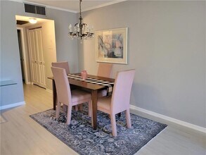 4302 Martinique Cir, Unit J2 in Coconut Creek, FL - Building Photo - Building Photo