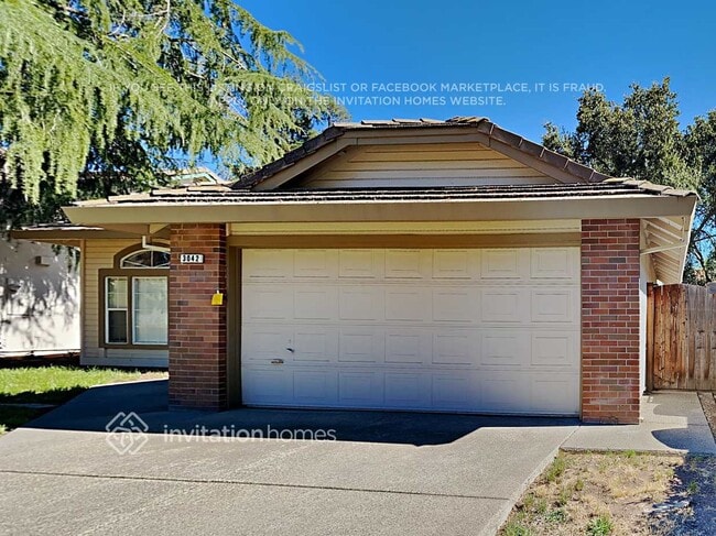 property at 3042 Pepperridge Dr