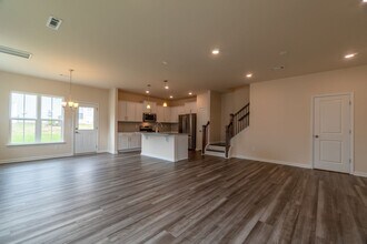 4001 Beckton Trl in Jamestown, NC - Building Photo - Building Photo