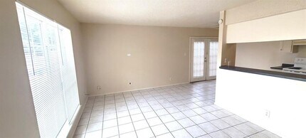 5808 Wellington Dr in Austin, TX - Building Photo - Building Photo