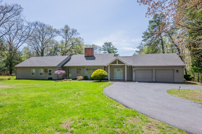 property at 23 Vine Hill Rd