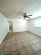 701 SE 15th St in Fort Lauderdale, FL - Building Photo - Building Photo