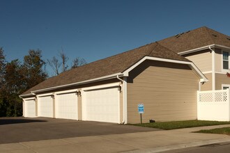 Townley Park Apartments in Lexington, KY - Building Photo - Building Photo