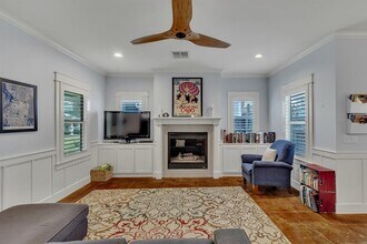 4220 Threadgill St in Austin, TX - Building Photo - Building Photo