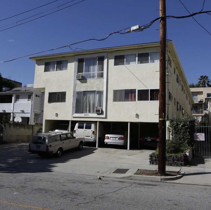 1923 Tamarind Ave in Los Angeles, CA - Building Photo