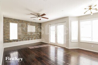 1406 Harmony Hill Dr in Henderson, NV - Building Photo - Building Photo