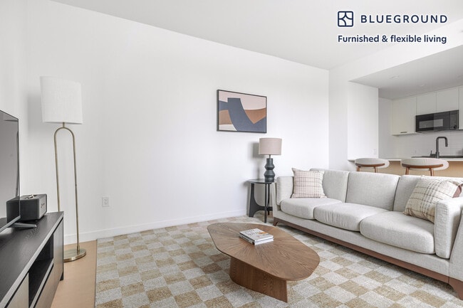 11 Wharf Way, Unit SI FL3-ID2228 in Brooklyn, NY - Building Photo - Building Photo