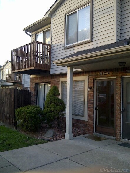 property at 18932 E 14 Mile Rd