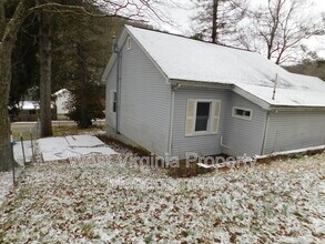 1917 Minden Rd in Oak Hill, WV - Building Photo - Building Photo