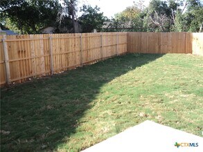1105 Brown Rock Dr in New Braunfels, TX - Building Photo - Building Photo