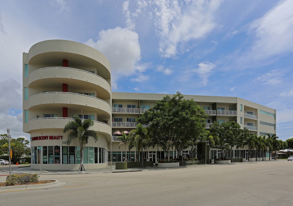 Island City Lofts in Wilton Manors, FL - Building Photo