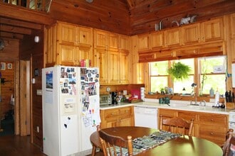 104 Trinity Pond Road in Winterville, GA - Building Photo - Building Photo