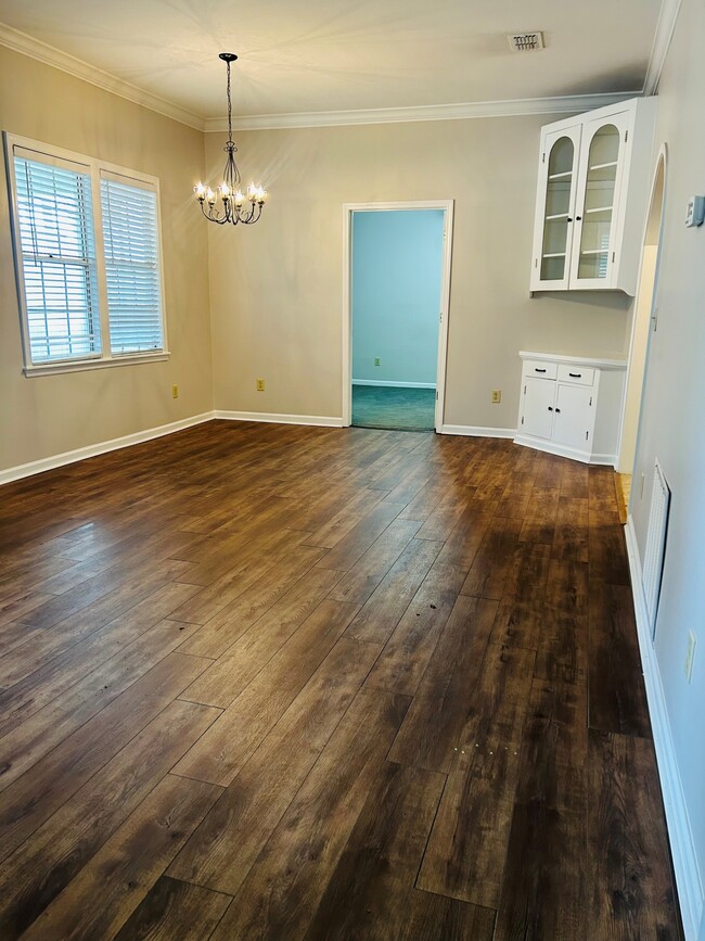 4445 Irvington Ave in Jacksonville, FL - Building Photo - Building Photo