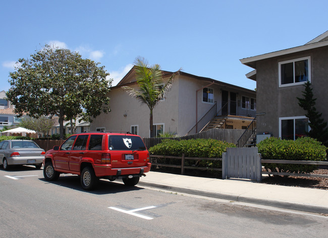 151 Elkwood Ave in Imperial Beach, CA - Building Photo - Building Photo