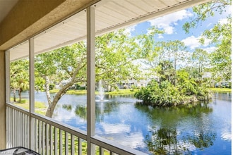 186 Pebble Shores Dr in Naples, FL - Foto de edificio - Building Photo