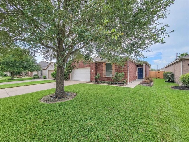 1610 Pointe Leone in League City, TX - Building Photo - Building Photo