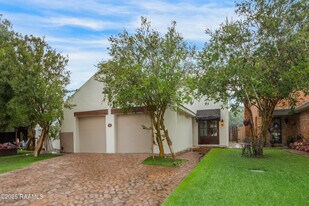 115 Breckenridge Loop in Lafayette, LA - Building Photo