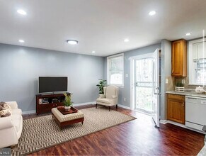 4133 Lawndale St in Philadelphia, PA - Foto de edificio - Building Photo