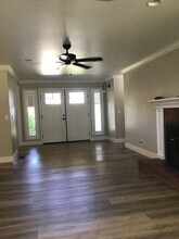 558 Winslow Dr in Yuba City, CA - Building Photo - Building Photo