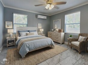 208 Pine St, Unit A in Clearwater, FL - Foto de edificio - Building Photo