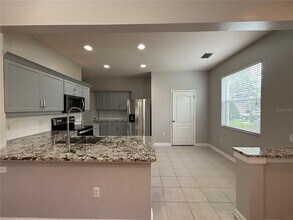 4623 Barnstead Dr in Riverview, FL - Building Photo - Building Photo