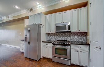 510 Lovett Blvd in Houston, TX - Building Photo - Building Photo