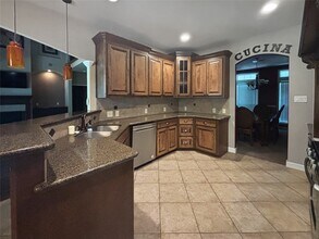 289 Broadmoor Dr in Huntsville, TX - Building Photo - Building Photo