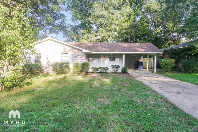 property at 7260 Northbrook Dr