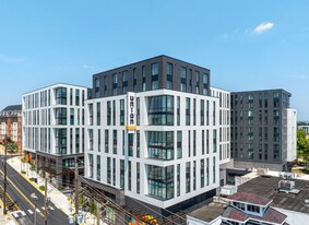 4350 Knox Rd in College Park, MD - Building Photo