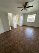 1264 36th Ave SW in Vero Beach, FL - Building Photo - Building Photo