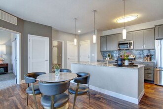 Gatsby Apartments in Minneapolis, MN - Building Photo - Building Photo