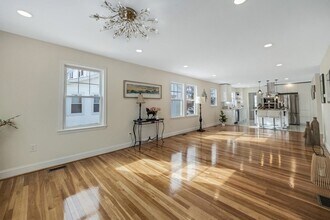 50 Carroll St, Unit #1 in Watertown, MA - Building Photo - Building Photo