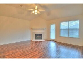 3216 Chesington Dr in Fort Worth, TX - Building Photo - Building Photo