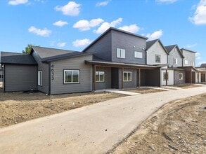 Canyon Ridge Townhomes in Billings, MT - Building Photo - Building Photo